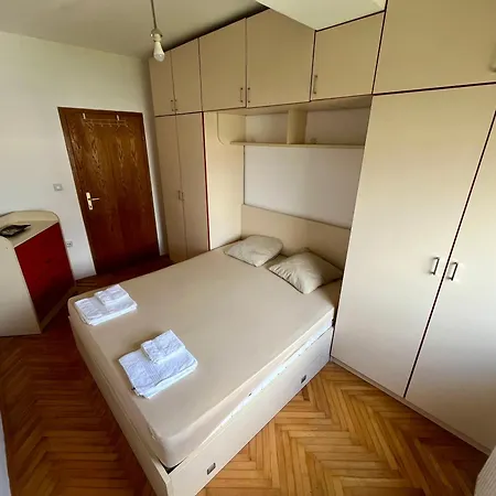 Brightnest Apartment